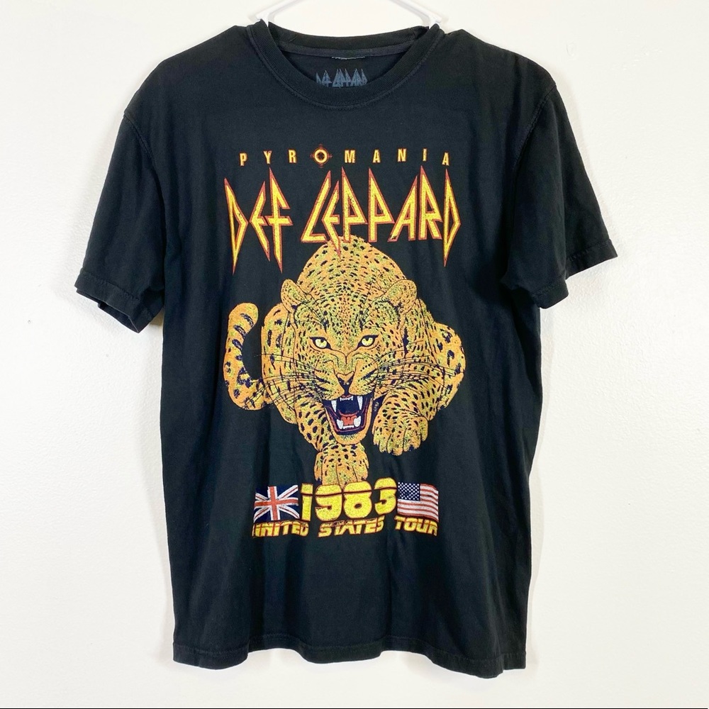 DEF LEPPARD 1983 Retro Vintage Style Band Tee